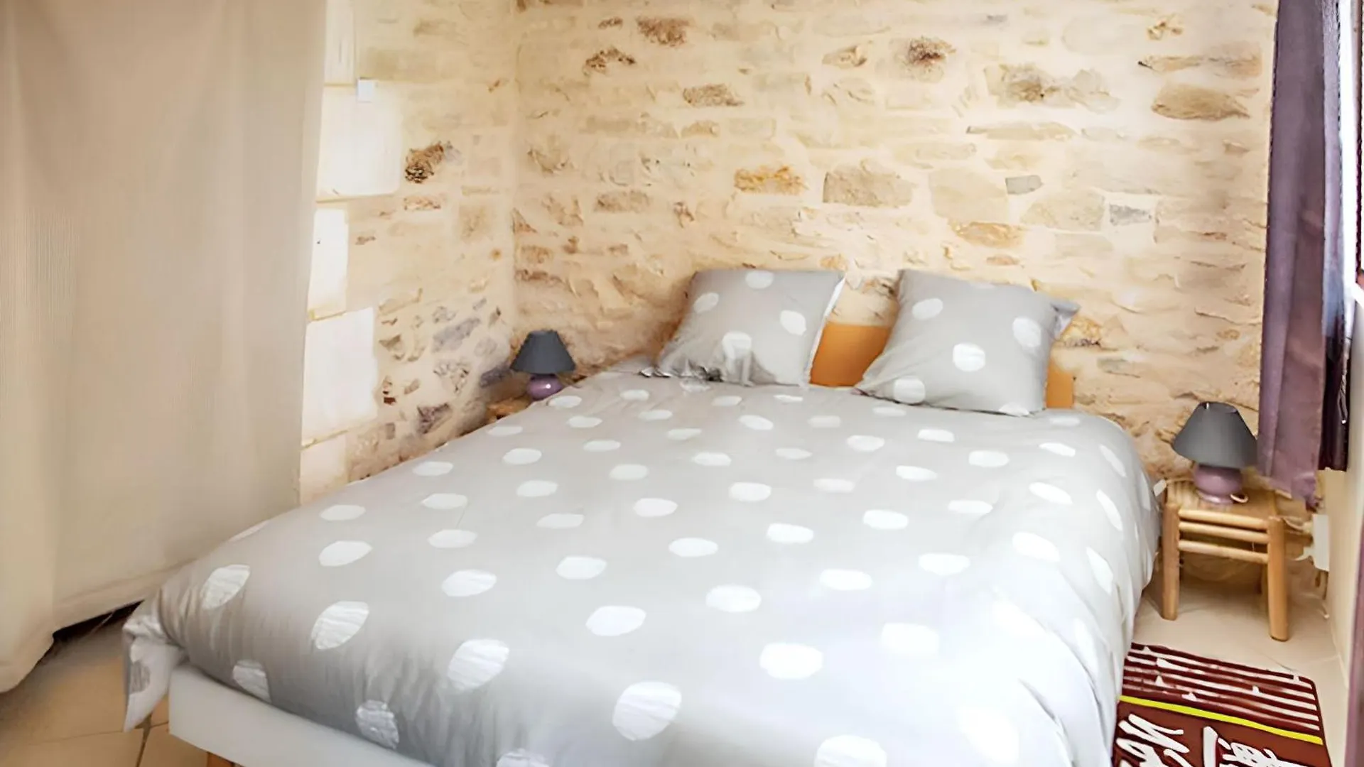 Maison Confortable A Duravel Avec Piscine Partagee 0*,  צרפת