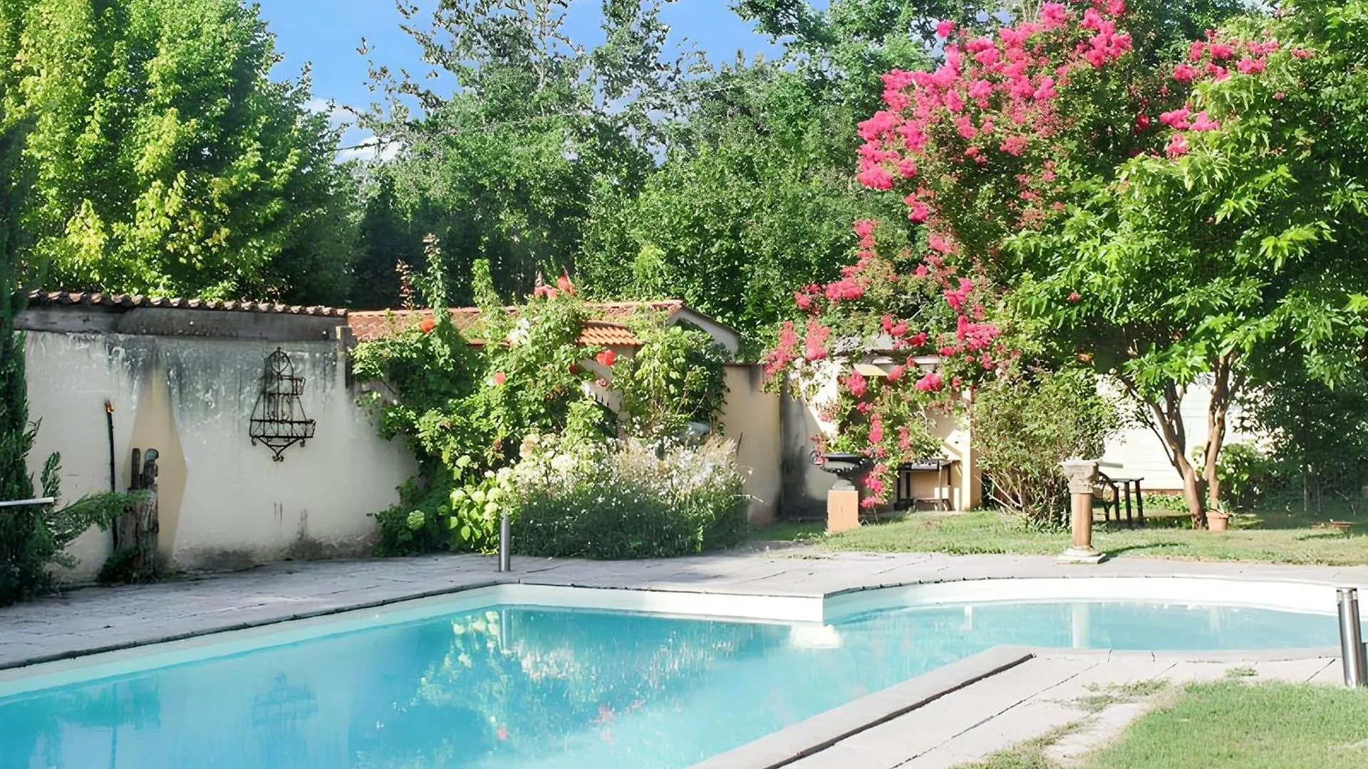 Maison Confortable A Duravel Avec Piscine Partagee צרפת